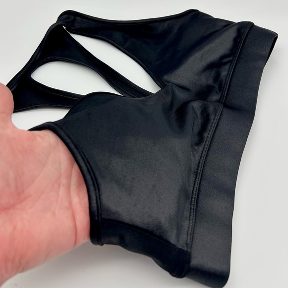 Carbon38 - Black Metallic, Sports Bra. - Picture 5 of 7